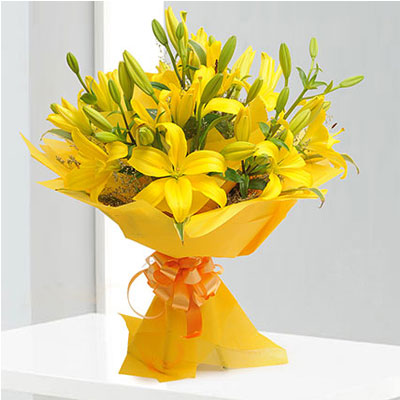 Send-Online-Yellow-Lilies-Bunch